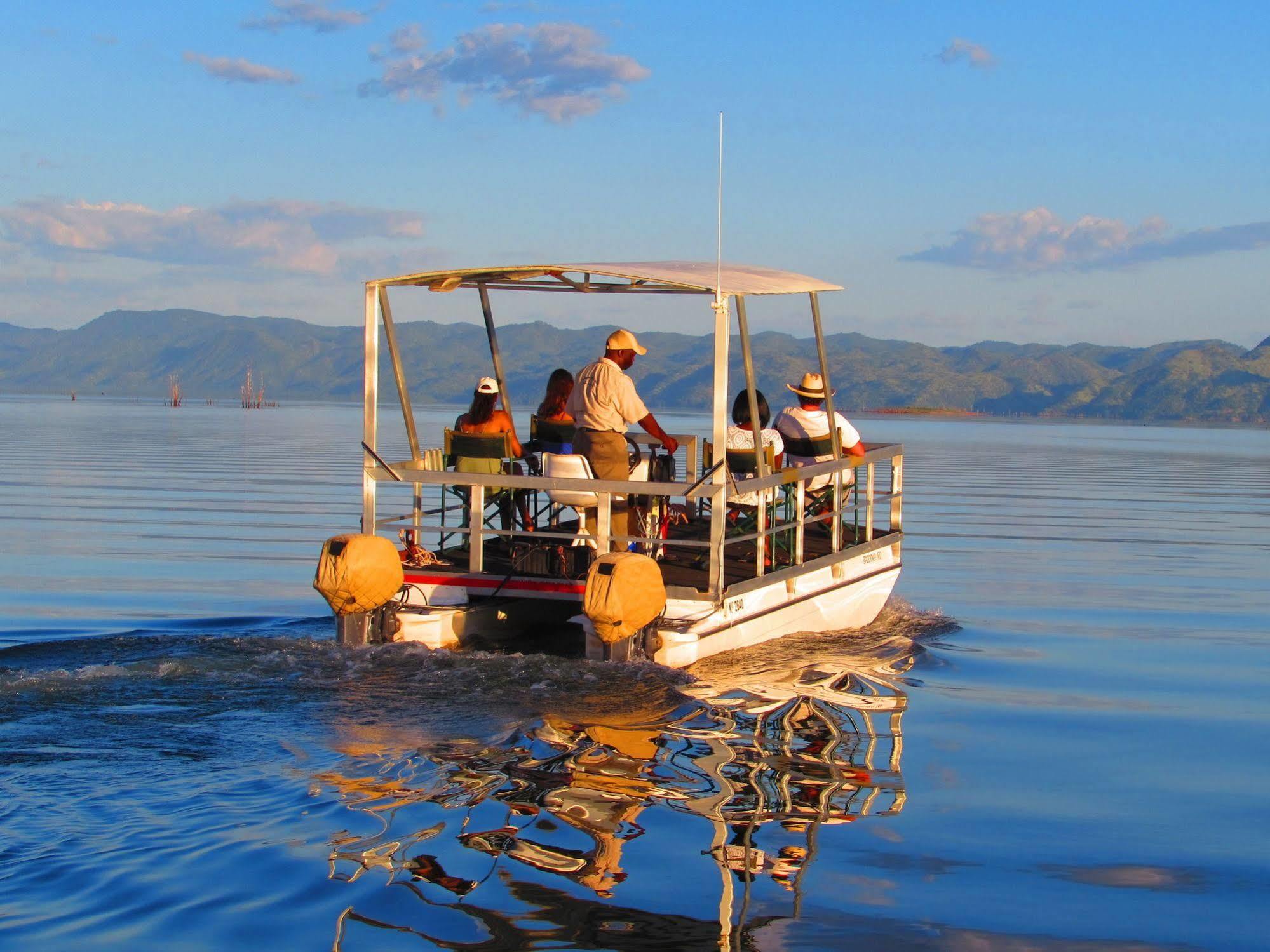 Changa Safari Camp Matusadona National Park Esterno foto
